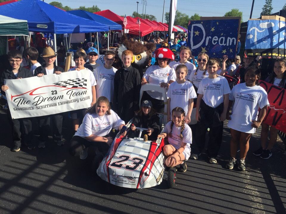 GSES_DREAMteam's tweet photo. #2018GoblinCup 🏆 
#GoDreamTeam 🏎💨💨💨 
@KRQuarles @HSVk12 @Greenpower_USA @gsesowls https://t.co/Le4M8GVNHN
