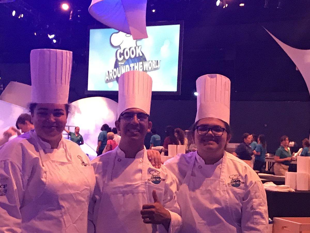 JenkinsChef's tweet photo. @HISD_Culinary18 Culinary students getting ready to cook international cuisine here at Disney’s Epcot world showcase @HumbleISD_SCHS @HumbleISD_CTE @JenkinsChef @HumbleISD https://t.co/91rXYAfpql