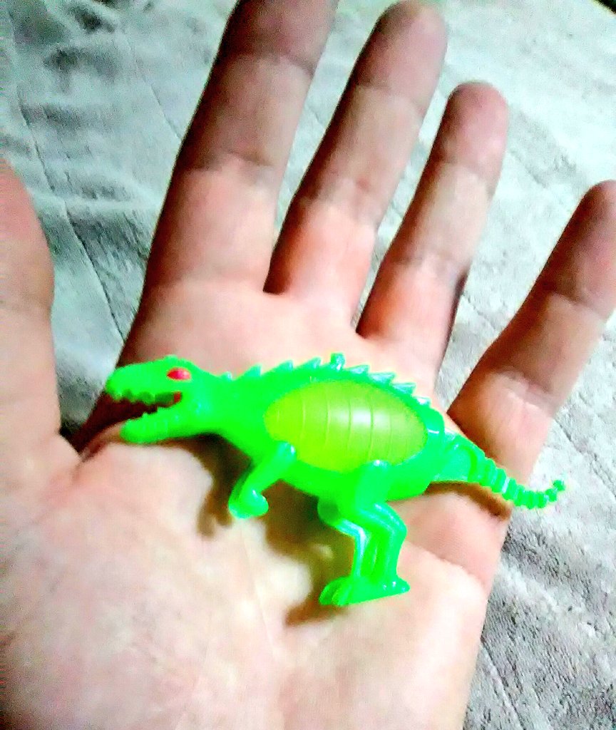 Pixelated_Jason's tweet photo. Won this gem for 5 tickets at the arcade last night https://t.co/K9bNueeDdW