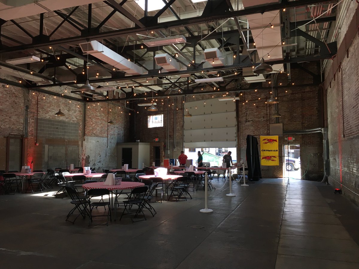 CrawfishCrawl's tweet photo. The gates are open! Come see us at the 6th Annual Conway Crawfish Crawl from noon to midnight @KingsConway! https://t.co/F4FEdW7sTN