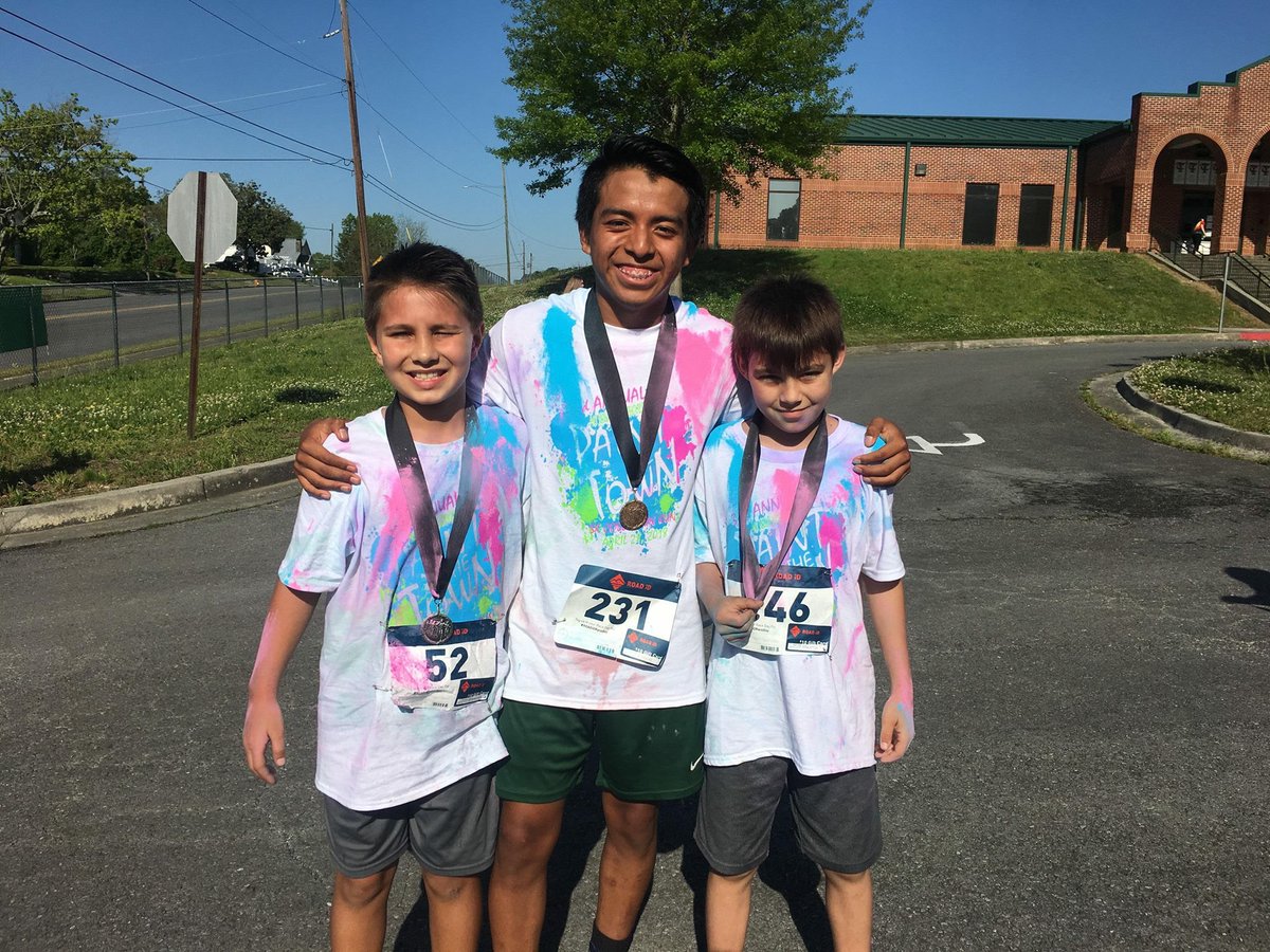 Congratulations to everyone that participated in the 3rd Annual Southside Schools 5K Color Fun Run today. Pictured from left to right: 2nd place 🥈Hudson Hulett Chatsworth Elementary: 1st place 🥇Isaac Soto Murray County High School: 3rd place 🥉 Colby Hickman Coker Elementary.