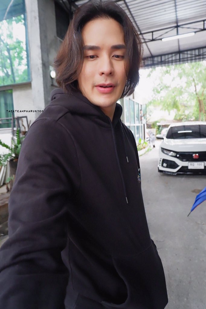 TPharunyoo's tweet photo. โลกสดใสเพราะมีเธออออ ~ 💕 #tackteampharunyoo #baantack https://t.co/kE9wDISAxz