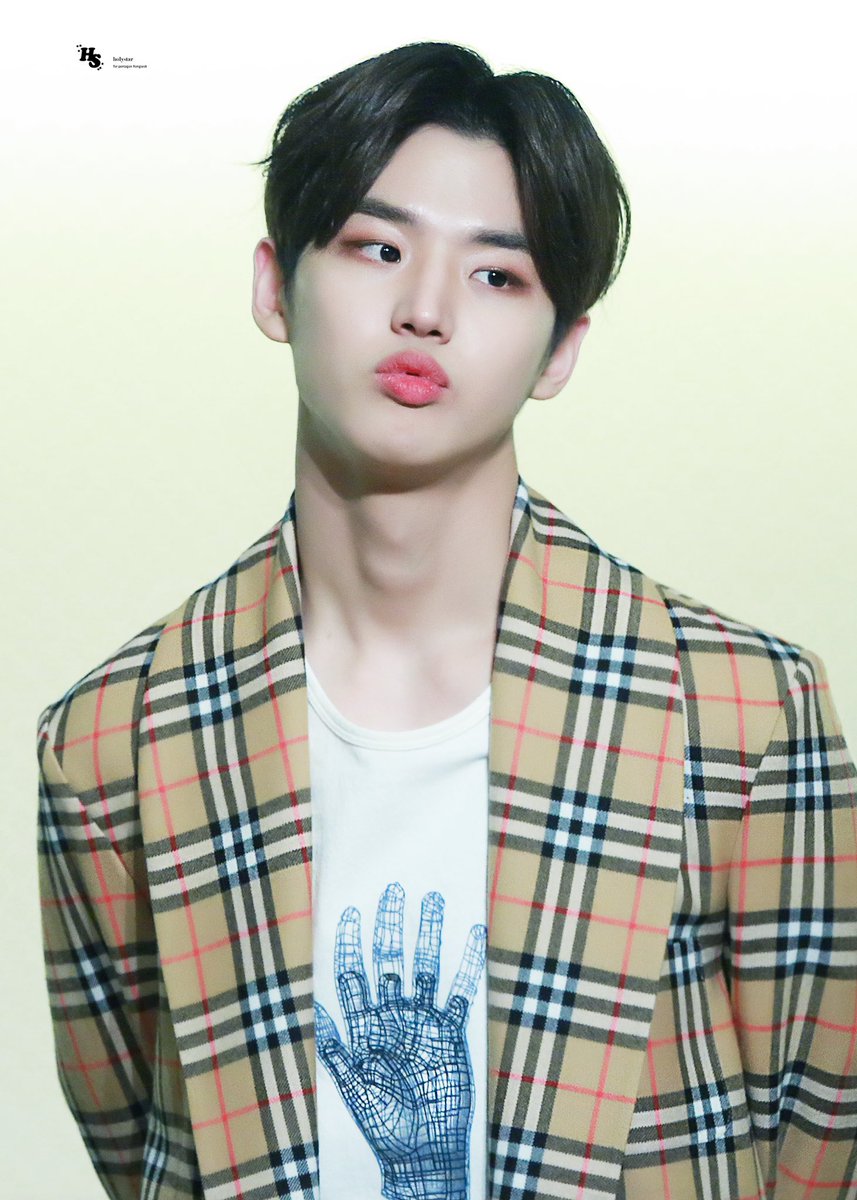 HolyStar0417's tweet photo. 아주 오래 전부터 너를 음..
조 조 좋아했었다고 늘

#홍석 #양홍석 #HONGSEOK #ホンソク #펜타곤 #PENTAGON @CUBE_PTG https://t.co/gIX6zuEANT