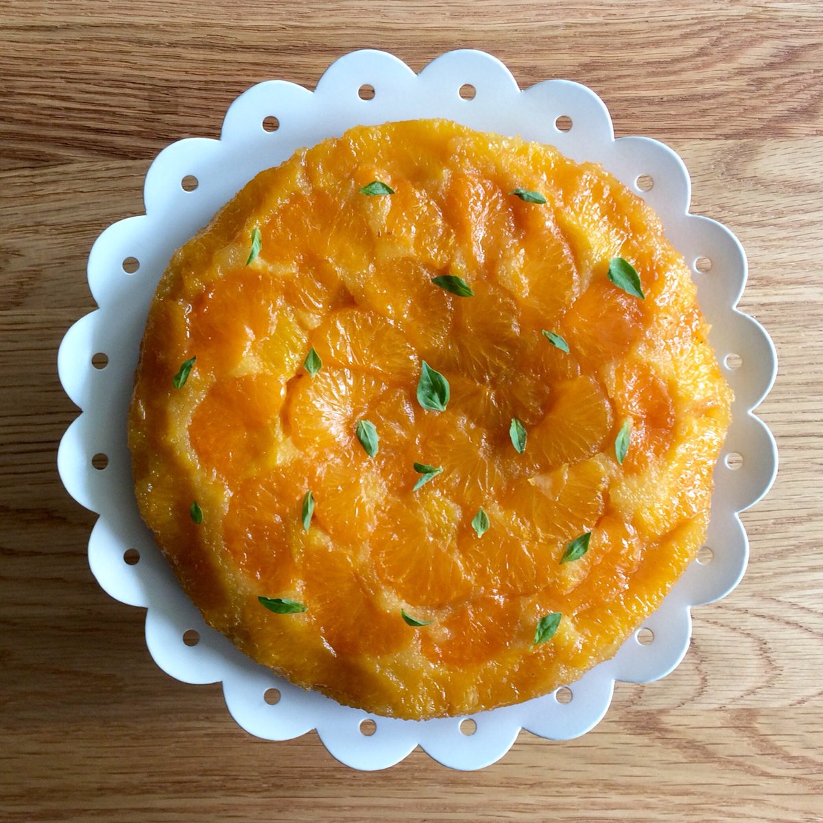 WhereTheresCake's tweet photo. Bringing some sunshine into my home with a citrus polenta upside down cake with a clementine basil glaze. Inspired by the lovely basil I received this week #freshguernseyherbs #farmdrop https://t.co/UD3UFwWixc