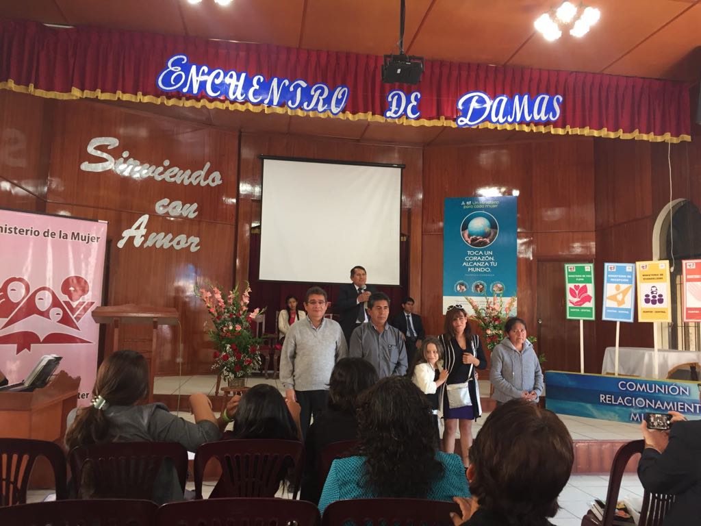 Edith_Llanos's tweet photo. 5 preciosas almas deciden entregar su vida a Jesús en la Iglesia Central de Hunter. #MPS @AdventistasMPS @DanielVillarE @JOELGUIMAC https://t.co/Zx6ghOrnWt
