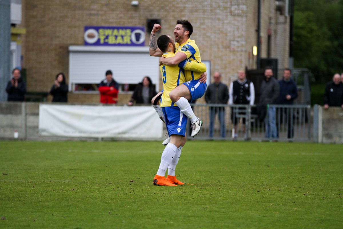 AKDPhotography's tweet photo. Celebration pics @lewdriv3r and @ElliottBuchs https://t.co/c3Wx33rLIK