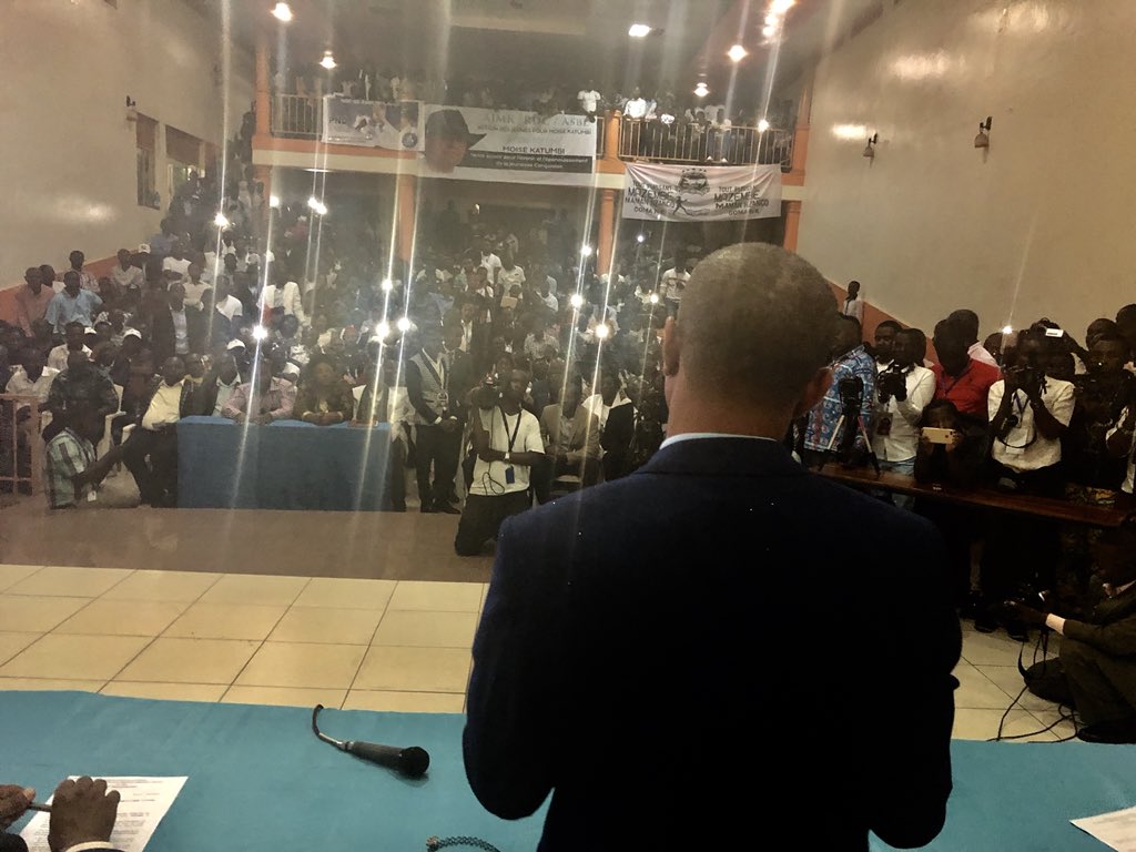 moise_katumbi's tweet photo. Merci ! Aksanti sana aux délégations de Congolais de Goma, Bukavu, Beni, Butembo, Uvira, du Rwanda, du Burundi &amp; de l’Ouganda venus si nombreux me rencontrer ! 
Pamoja tuta wina ! https://t.co/w3QsL3F4ba