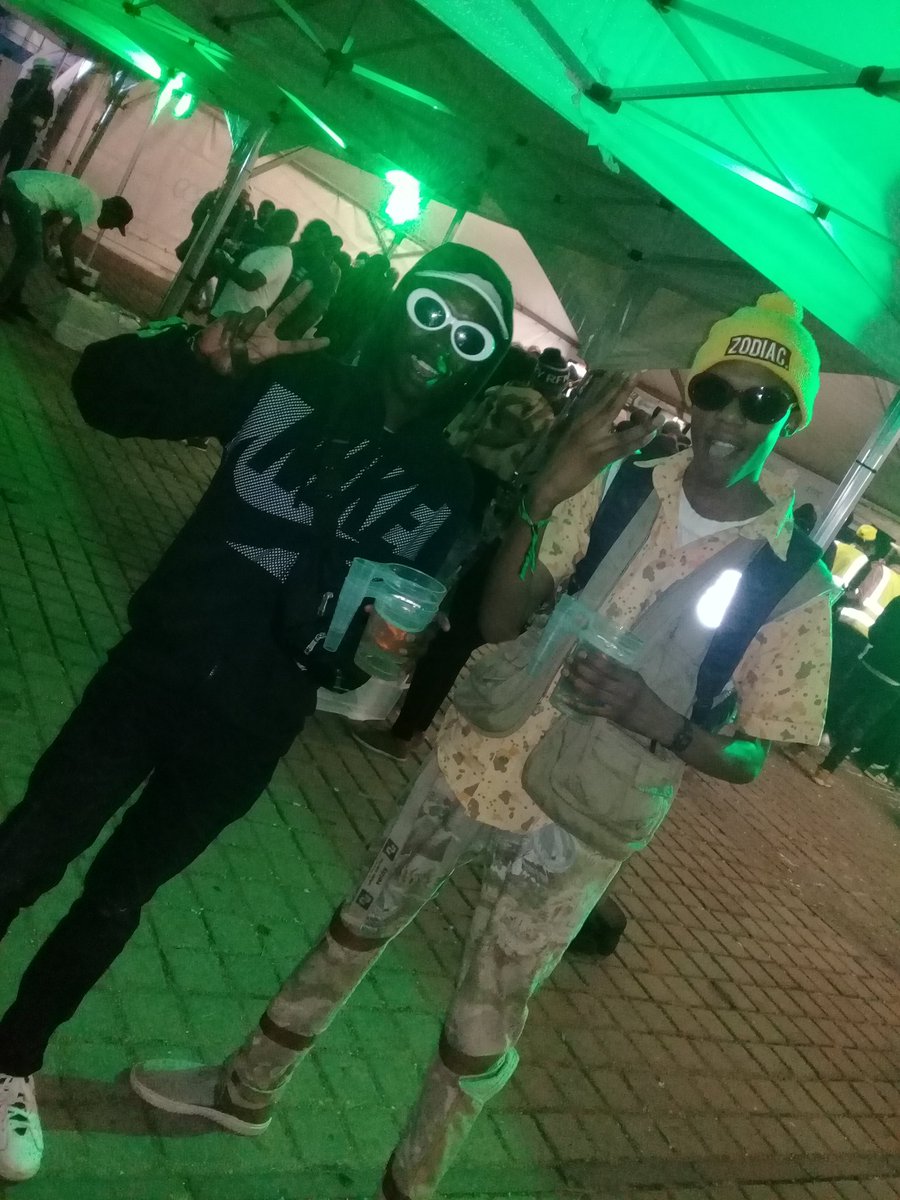 El_Pablo_Scott's tweet photo. 011 BOYS ON A COME UP🔥🔥🔥@Javalinco_99 #BTTC18 https://t.co/RnOcy5psJZ