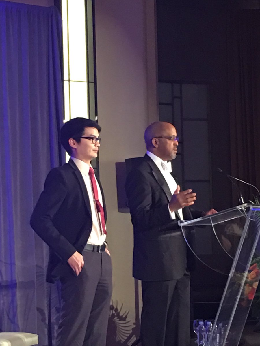 DrAliDamji's tweet photo. Congratulations to all the winners of the @OntariosDoctors Medical Student Achievement Awards! So proud of all of you @benncassidy @bjaychau @viivianng @deschner_max @DrBrandonTang and Sachin !!! @OMSAofficial #proudestdayasPastChair https://t.co/UnUbHqCBBE