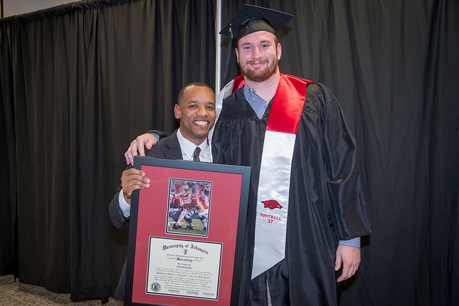 jefflong21's tweet photo. Congrats @FrankRagnow  on your second biggest accomplishment ....@NFL https://t.co/UiPIMM2Nrw