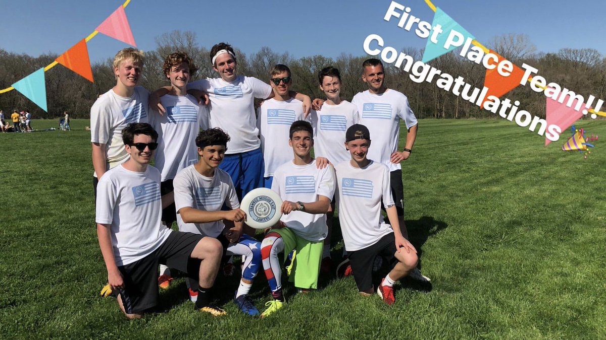 KCYouthUltimate's tweet photo. The men of @sme_ultimate ..Congratulations on being this year’s 2018 KCYUC champions! 🥇👏🏼 https://t.co/iiHoyW9WVU