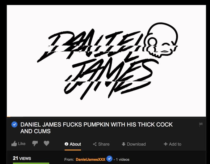 Check out my pumpkin fucking video I dropped back on Halloween right now on #Pornhub ?? https://t.co/U3LB2h2ljo