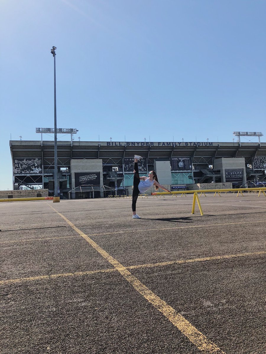 meggie_fowler33's tweet photo. Today I auditioned for, and made the kstate color guard team!! I am beyond excited to spin in this stadium next year. #emaw https://t.co/fRa4aBjApb