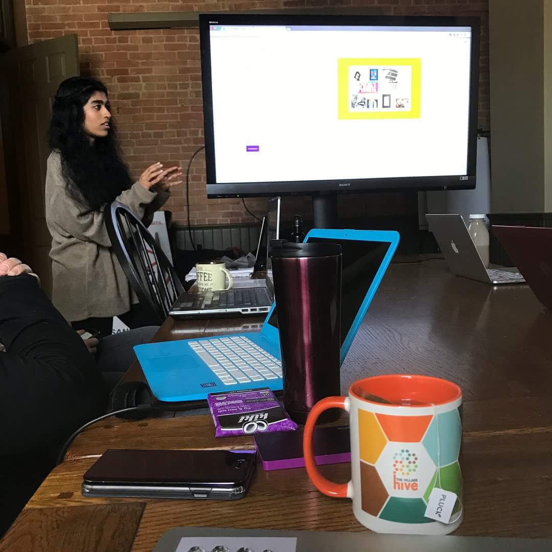 pavi_design's tweet image. Teaching @canva @learningcode to curious learners yesterday! Thanks @TheVillageHive for hosting us. Photo creds @learningcodeYKZ 😊#markham #womenintech #ladieslearningcode #canadalearningcode #canva #teaching #graphicdesign #design #designer #productdesign #toronto