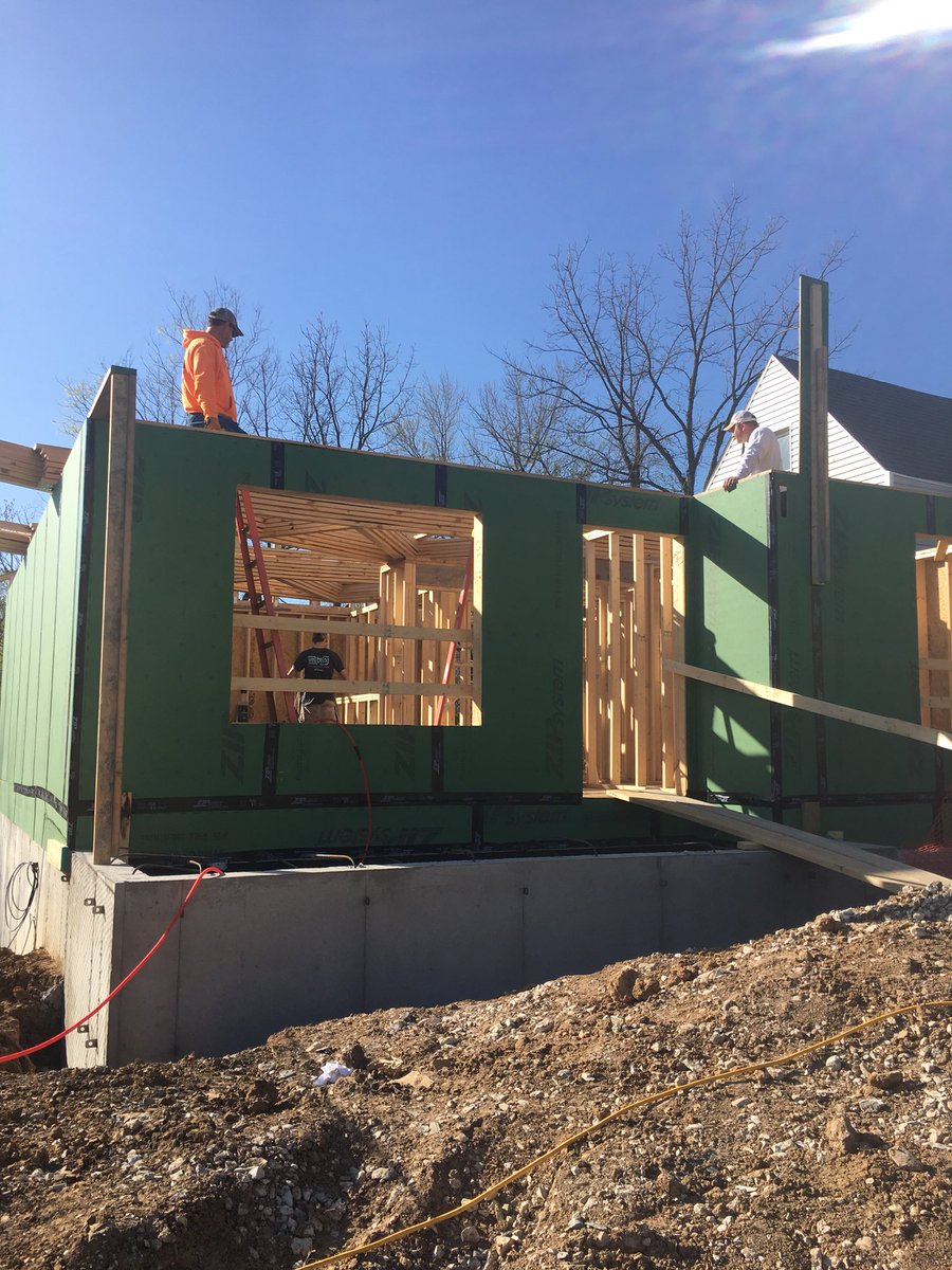 icecapett's tweet image. Beautiful day for a Habitat for Humanity Build  #Local945