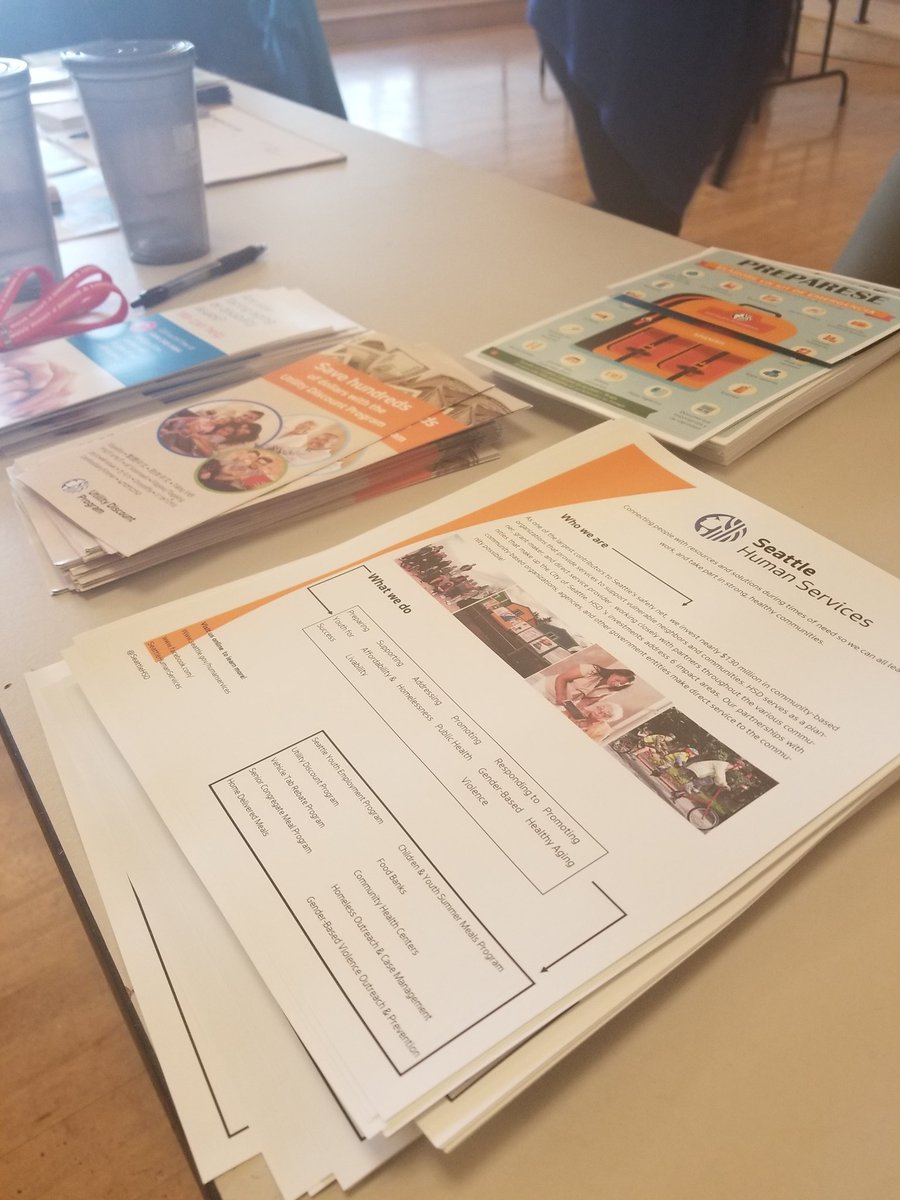 SeattleHSD's tweet photo. It's a great day to #engageSeattle. HSD staff joined other city departments to share our various programs and initiatives with community memebers. https://t.co/Wqj2ApUmqr