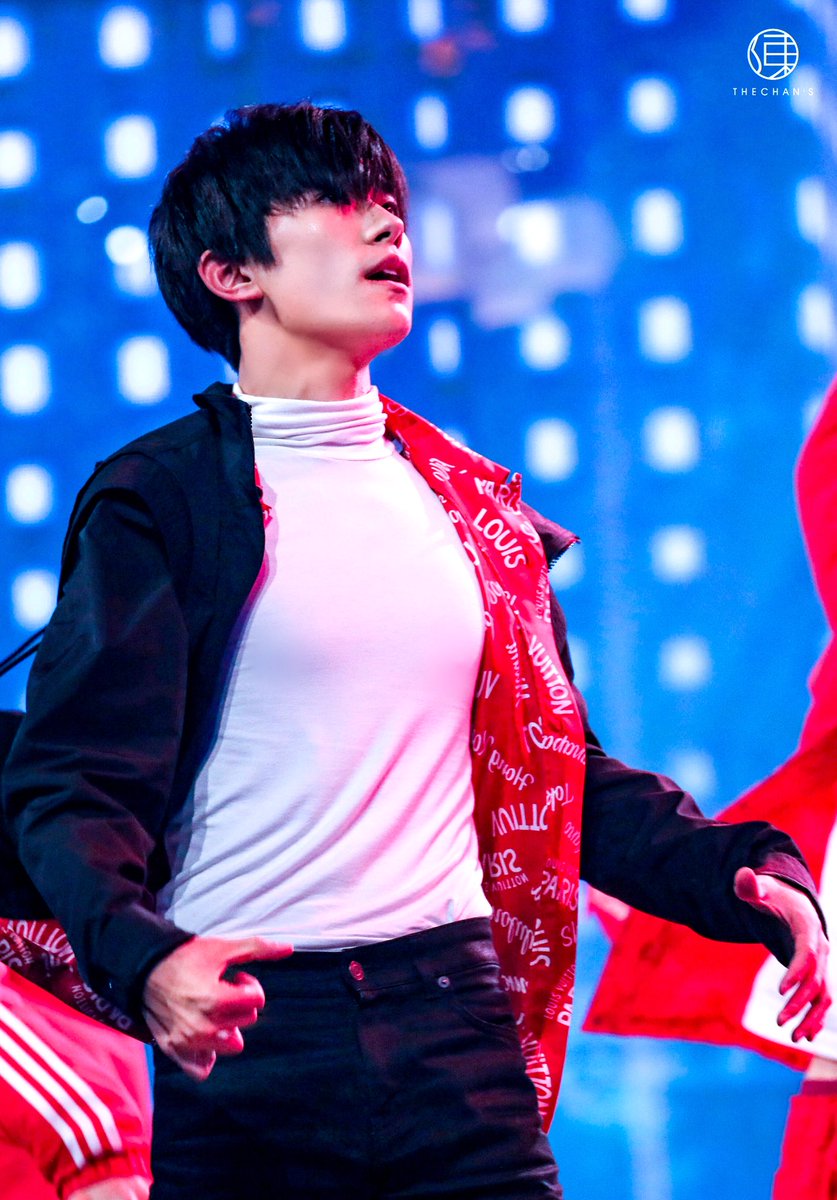 JacksonYee_YT's tweet photo. 一个心噗通噗通的狂跳 💓
My heart is beating so fast! 💓
Cr. TheChans-易烊千玺个站
#JacksonYee #StreetDanceOfChina https://t.co/RqiJ3PTe3s