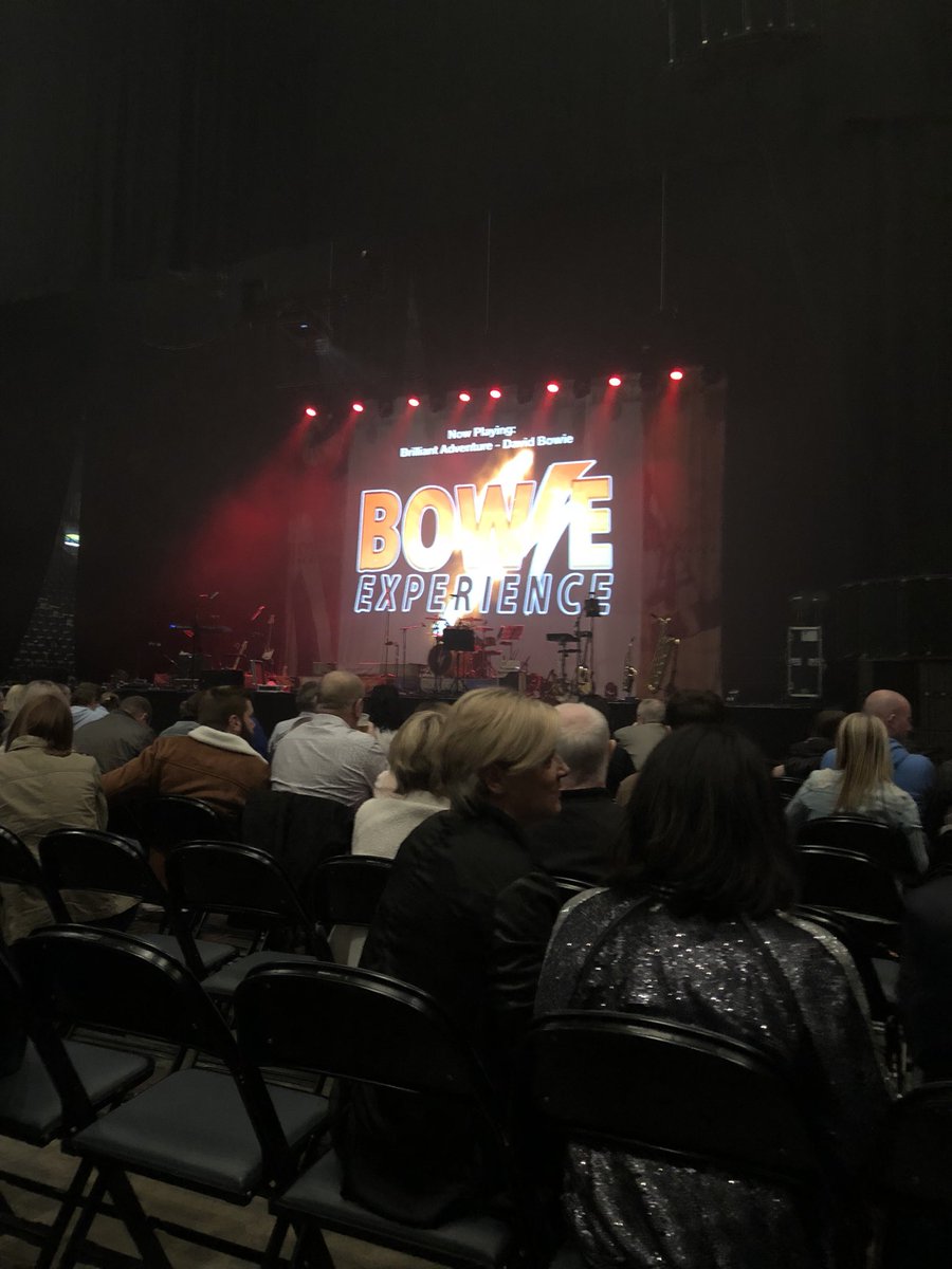 Anticipation at the Bowie Experience #davidbowie