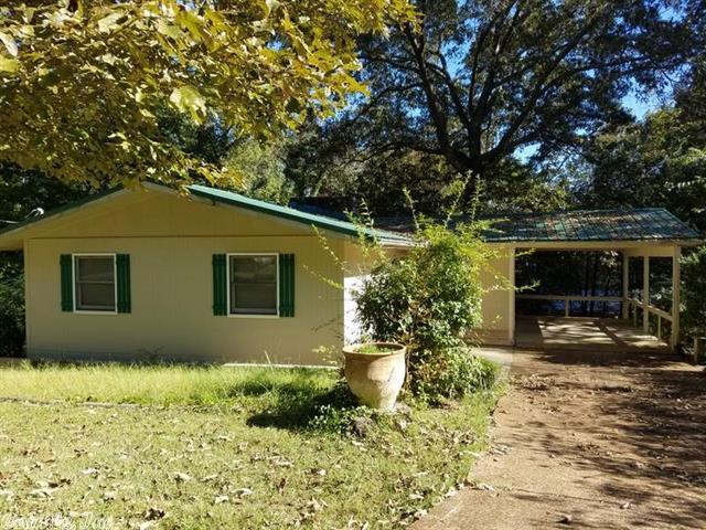 ogwrealty's tweet photo. #SOLD 16 S Ontario Great little house in #CherokeeVillage Listing Agent Crystal Bliss Ozark Gateway Selling Agent Jason Rhodes King Rhodes.  Congratulations Jose and Maria!  Contact Crystal to see about selling your home 8708473833 https://t.co/I1YaYebTg1