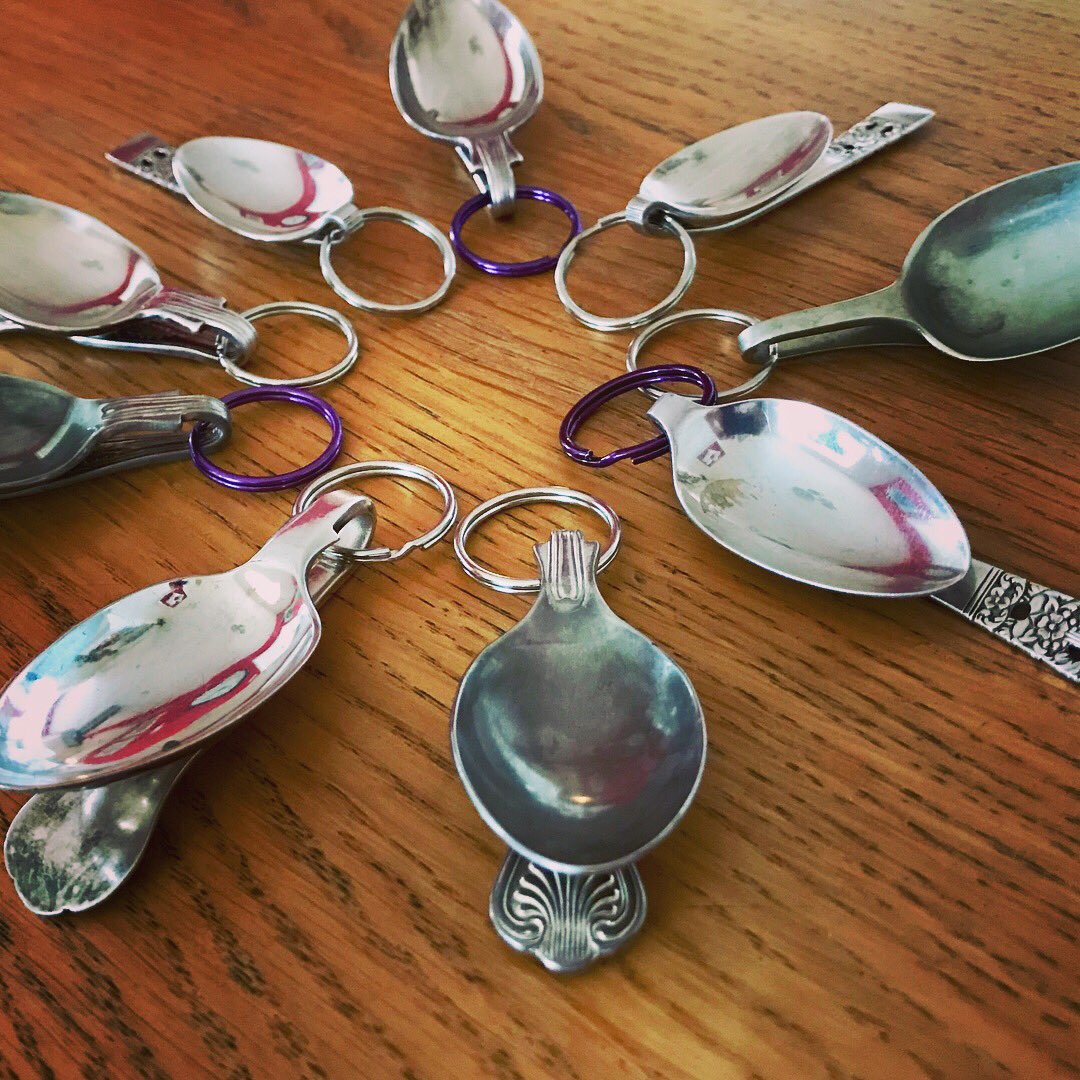 copelandwalker1's tweet photo. #blinging #cutlery #keyrings #charms #ForSale @gracefieldarts @thedarkroomedinburgh https://t.co/8Gr5mpUd25