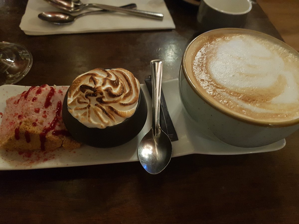 ToalVivienne's tweet photo. @CarganCampbell &amp; Catriona - guess where we were tonight?? Such a lovely birthday treat - thank you for the kind gift for your favourite local @YellowHeifer.  Hope retirement treating you well Catriona.  Love to you both x https://t.co/TLpspPWusg