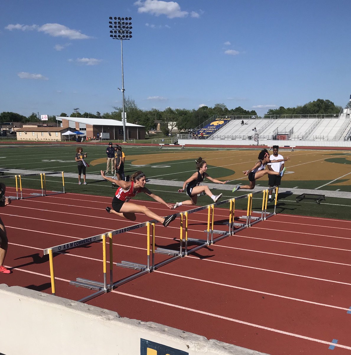 Vandal_Track's tweet photo. Congrats @plorose_ on a good Hs career! Lots of gold medals won over the past 3 season. https://t.co/7pctu6QhMI