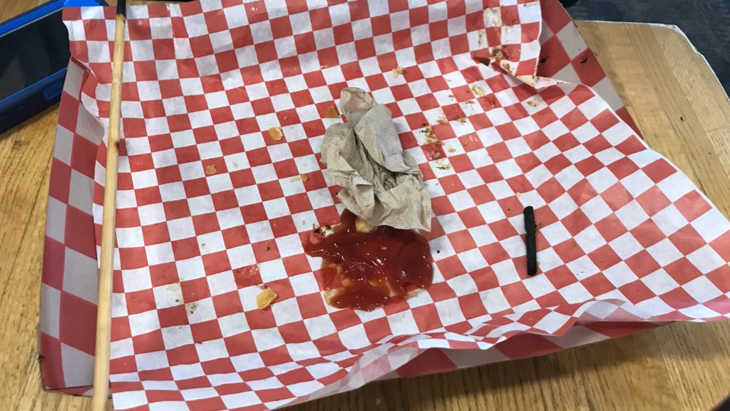 LordOshawott's tweet photo. RIT food is tasty, the hour-long wait on the food truck line felt #wasty, but kabobs are.... tasty? https://t.co/xm3n68eMOi