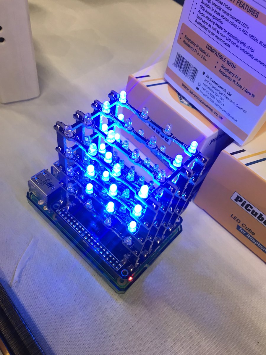 wadds's tweet image. Great afternoon with @danwadds @makerfaire_uk in Newcastle @scienceatlife. 

Made a heart rate monitor with @UniofNewcastle engineers; met YT maker @colin_furze; dualo synth; @Raspberry_Pi light cubes; and lots of robots.

Highly recommend.

#makerfaireuk #nefollowers