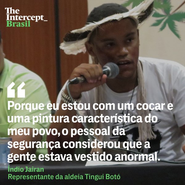 TheInterceptBr's tweet photo. Com o rosto pintado e usando cocar, seguranças do alegaram que o índio não estava vestido adequadamente para participar da reunião de uma comissão que discute a agroecologia e produção orgânica. Jairan usava uma calça jeans e uma camisa de manga curta: https://t.co/H4anATRBBY https://t.co/vEmLU639I3