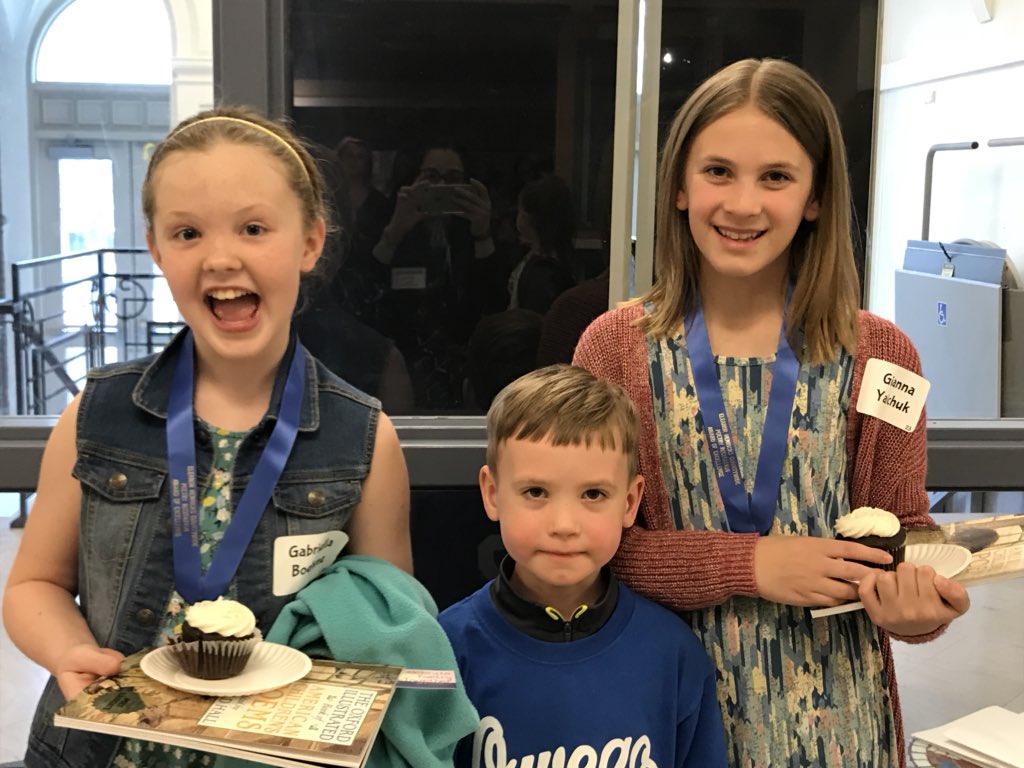thebookteacher's tweet photo. Proud of these 2 for participating in the 28th Annual Eleanor Hendricks Children’s Poetry Recitation! #readOESlibrary @SLSTEast @OAUpdate https://t.co/an8f7AzlO1