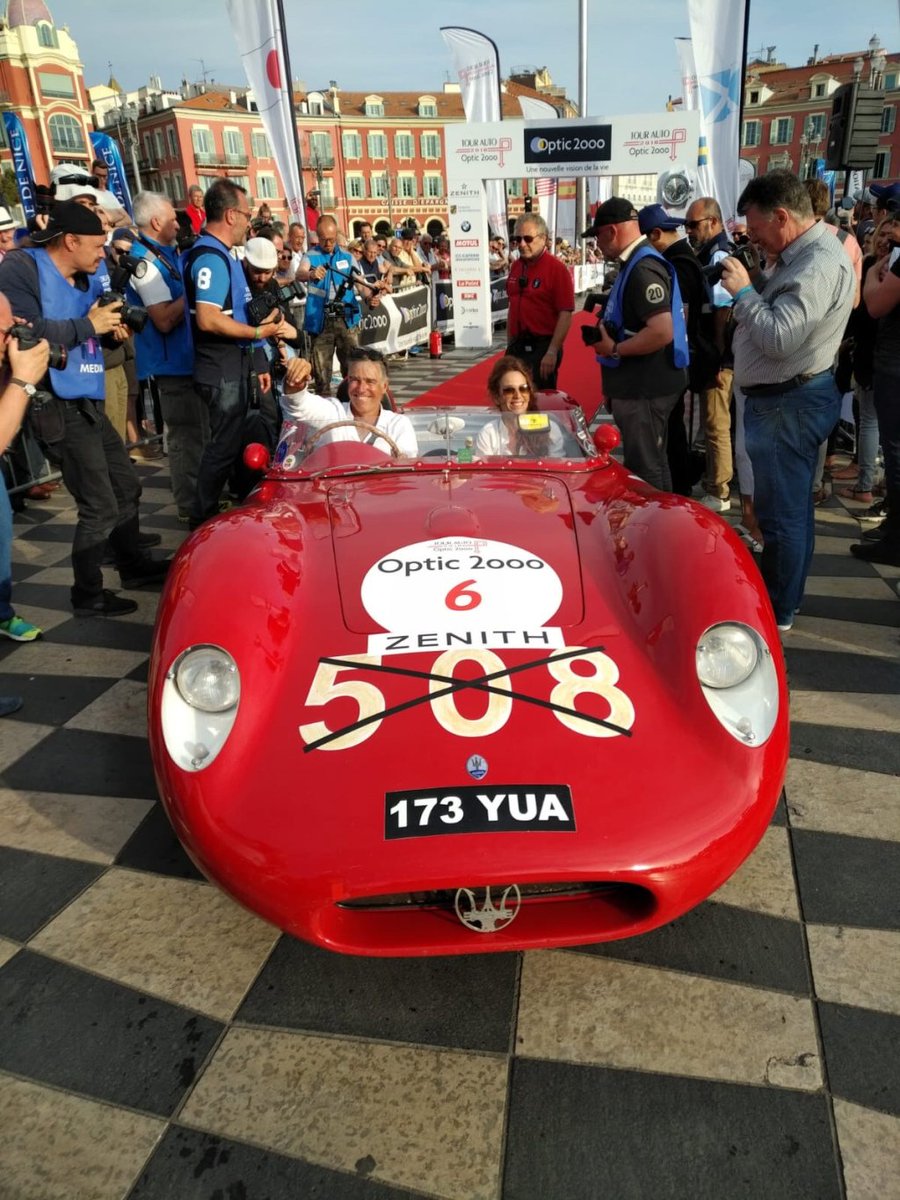 GareClassiche's tweet photo. Bis de Hinrichsen-Mayo en el Tour Auto 2018!!!!! https://t.co/4finj8qfCW https://t.co/PnZNN5NBPz
