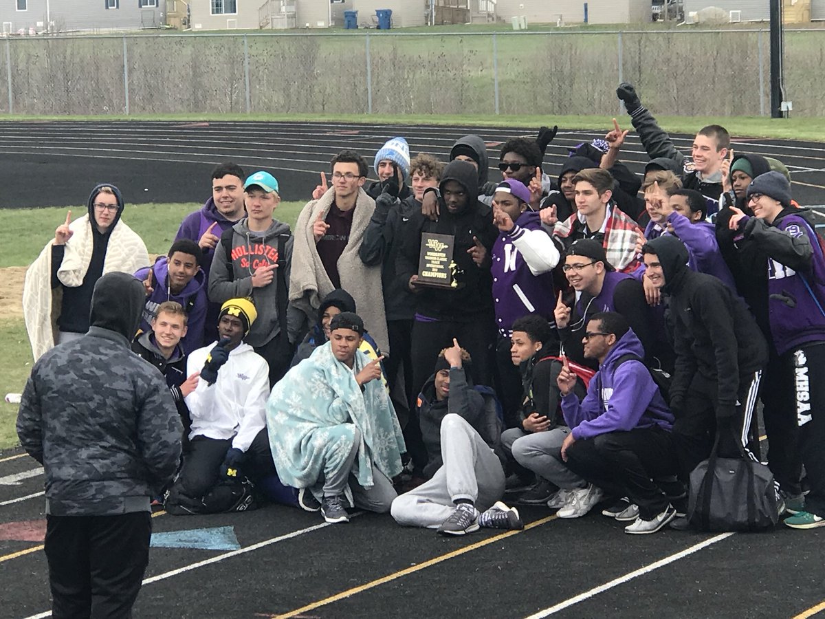 mshope_ful's tweet photo. @WoodhavenHigh boys track placed 1st today! Congratulations @WoodhavenTrack https://t.co/ttFeLbYyLO