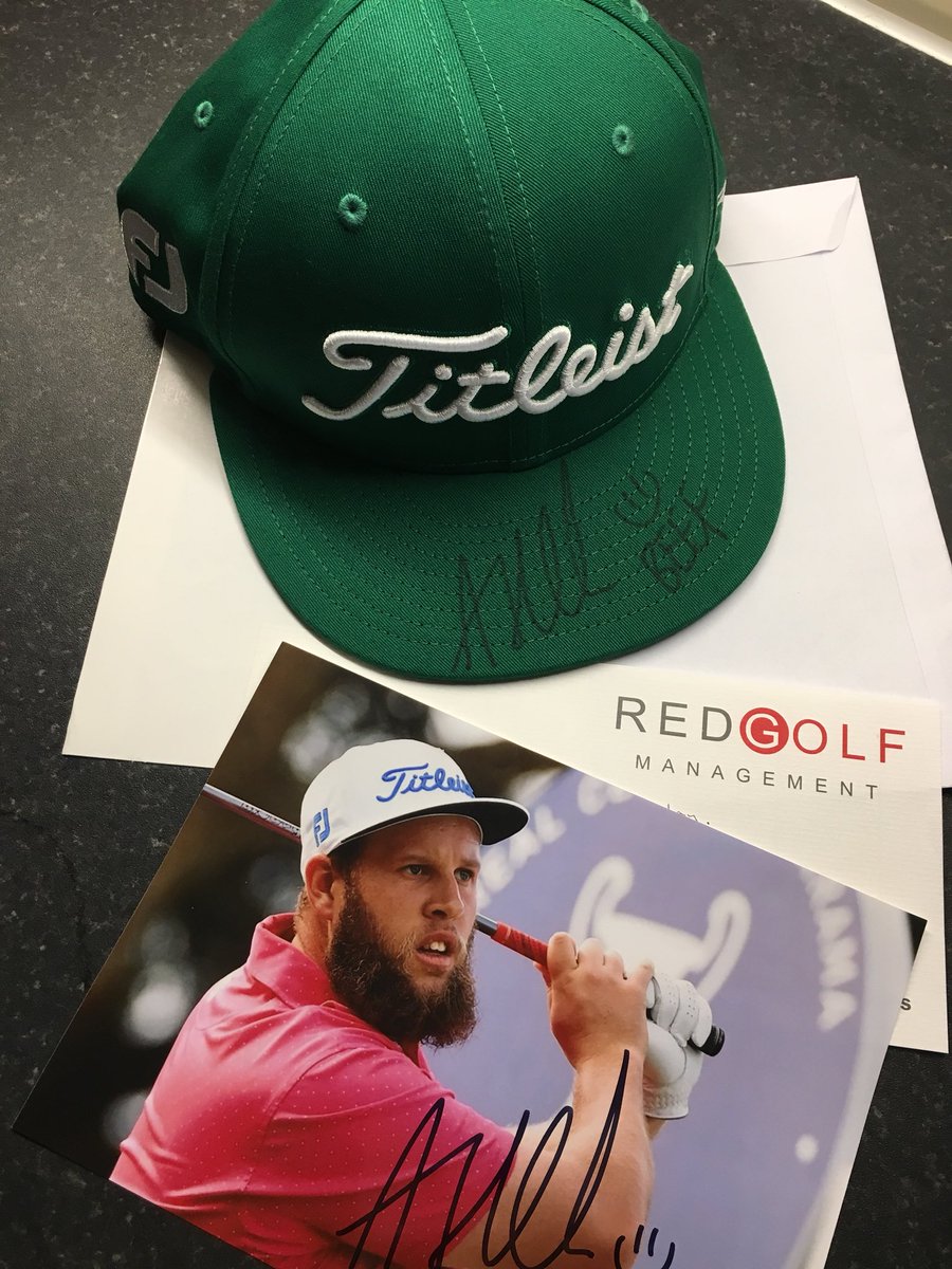 RogerDavies1975's tweet photo. Thank you so so much @BeefGolf for donating to our @RosemereCF event @PleasingtonGolf #Beeeeef my mate @chrisletts1 aka #TwoPies has his eyes on it already! He is โourโ Beeeeef of Pleasington Golf Club - thanks again ๐๐ป https://t.co/Cf4P2tyi9S