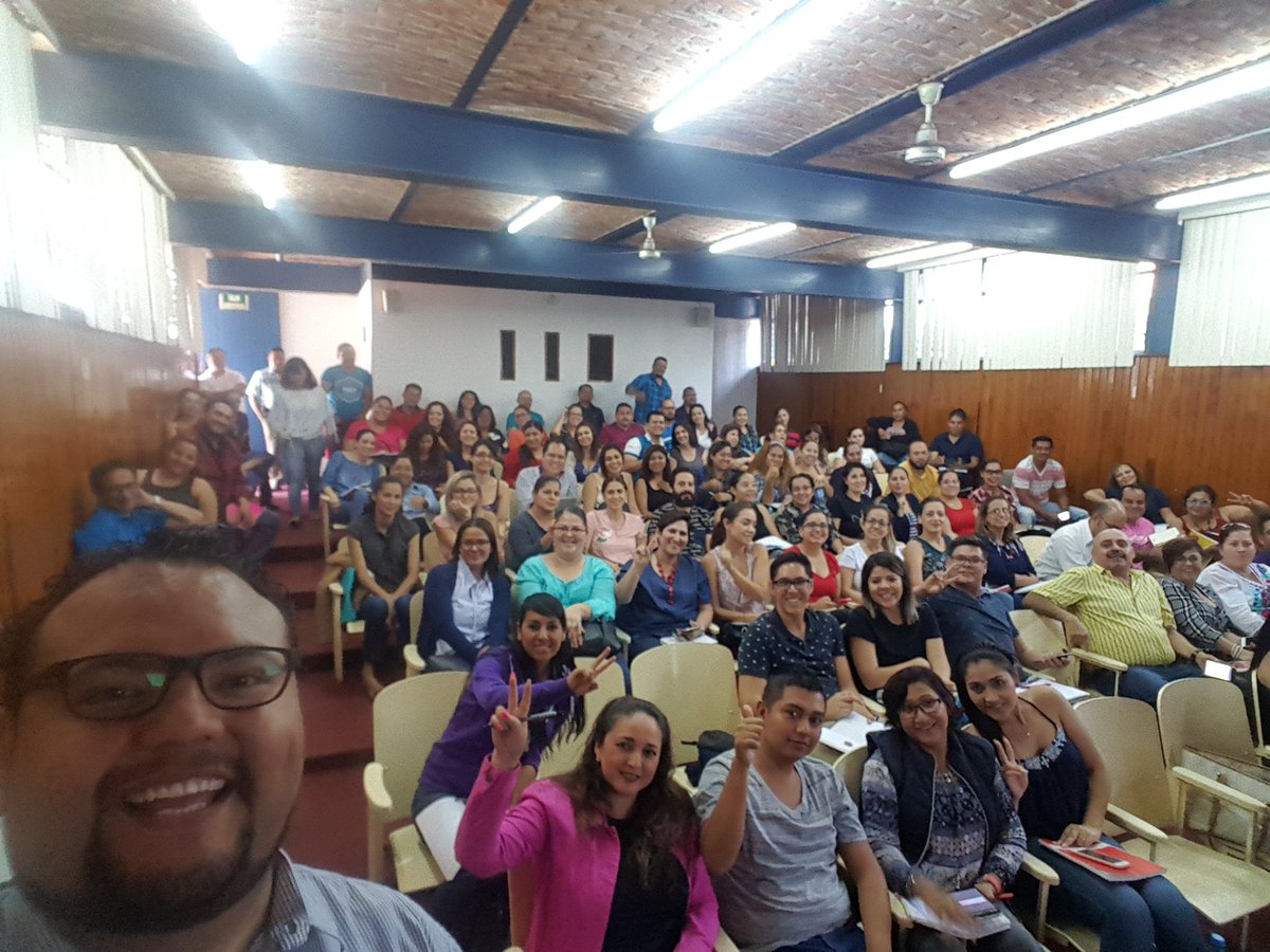 sergioruvalca's tweet photo. Queremos reconocer el trabajo de los docentes del Estado, más de 2 000 maestros sacrificaron sus fines de semana para estudiar para los exámenes de ingreso y promoción, estamos seguros de su éxito, formación antes durante y después @PacoAyon @saire83 https://t.co/fqdo5WF0sK