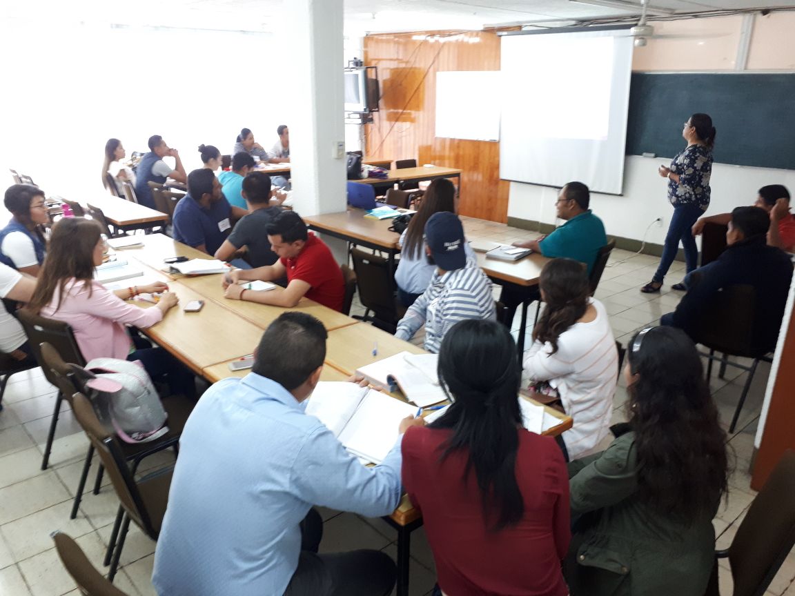 sergioruvalca's tweet photo. Queremos reconocer el trabajo de los docentes del Estado, más de 2 000 maestros sacrificaron sus fines de semana para estudiar para los exámenes de ingreso y promoción, estamos seguros de su éxito, formación antes durante y después @PacoAyon @saire83 https://t.co/fqdo5WF0sK