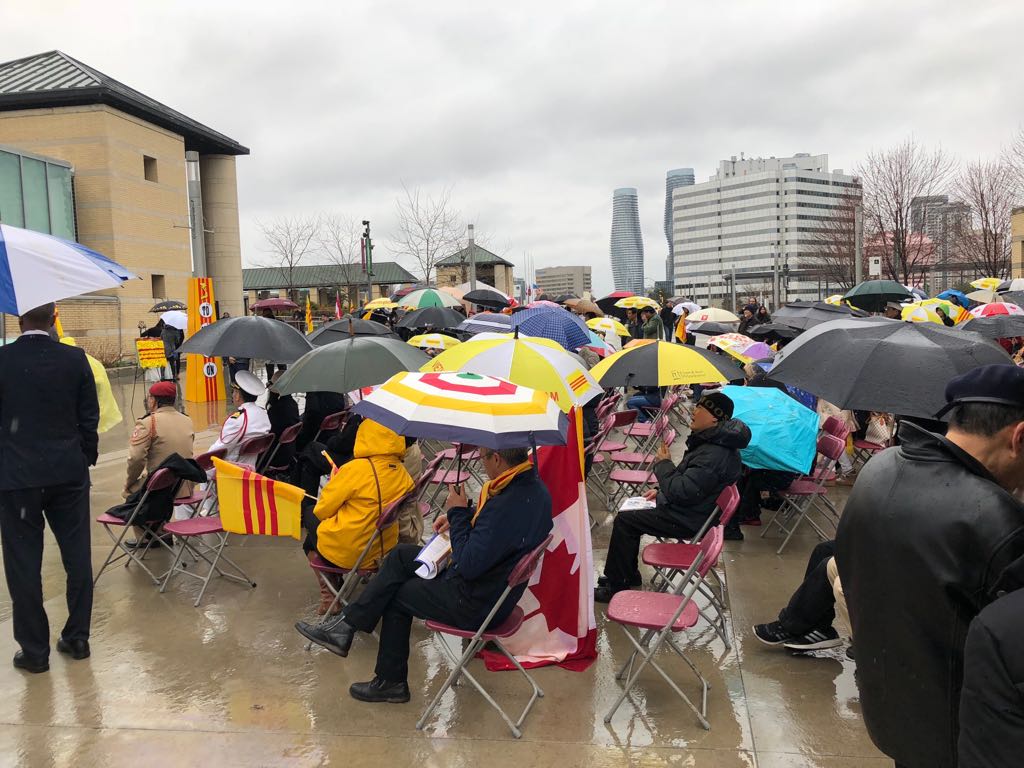 HonAhmedHussen's tweet photo. The Vietnamese Canadian community exemplies how newcomers have stengthened our nation &amp; continue to give back. 

In #Mississauga today at the annual Thank You Canada and Journey to Freedom Day marking Canada's acceptance of 60,000 Vietnamese Boat People. https://t.co/Ms1hVHtME4
