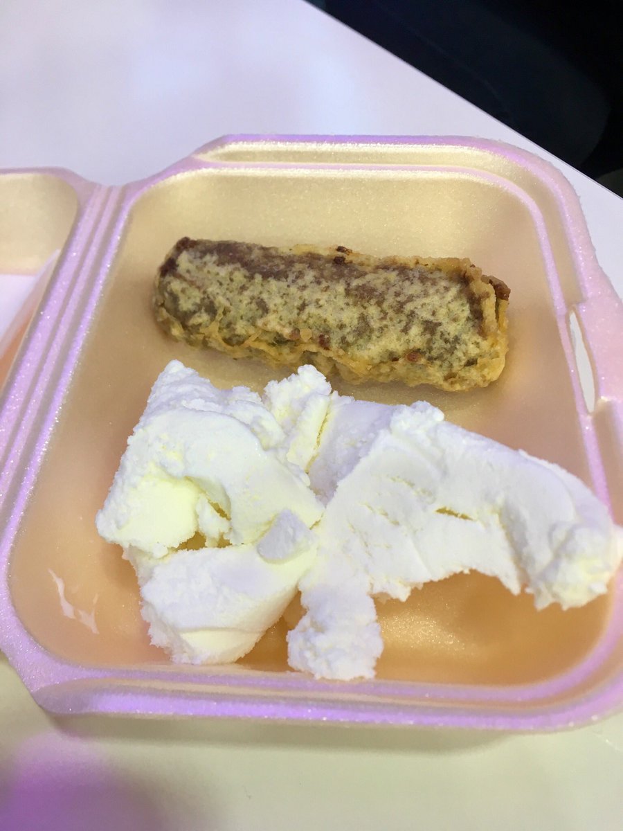 DrewCathers's tweet photo. Deep-fried Mars Bar with @vrburns85 @MikeSteuerwald and @bjennett7 to say goodbye to #retrieval2018 @_retrieval and beautiful Edinburgh! @StephenHearns1 @LukeARegan @Wokko72 https://t.co/pdHNJWEzZ8