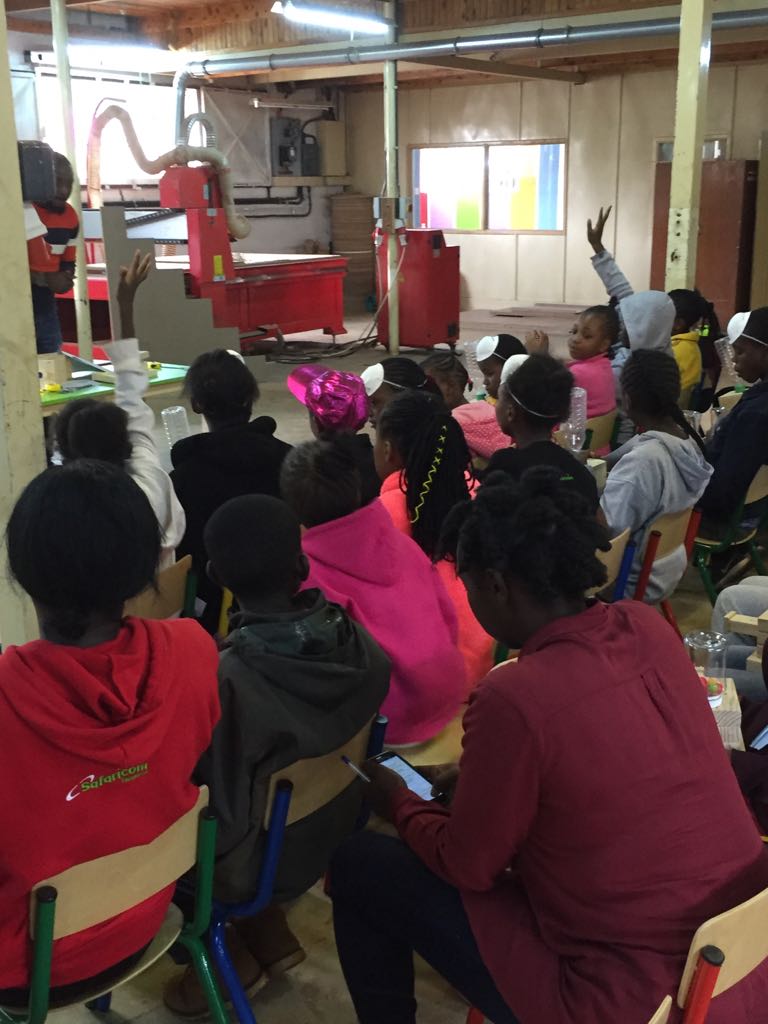 NWamaitha's tweet photo. @safaricom_WIT @NWamaitha @CCiiru
#FunKidz
#KidzGoTech
#WomenInTechnology https://t.co/9sRkEdmdH3
