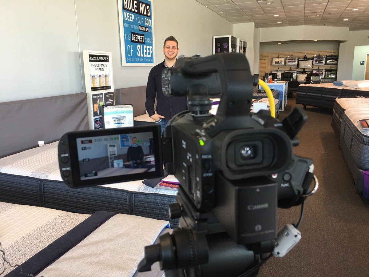 Shoot! (@ Mattress Direct - <a href="/stlmattress/">Mattress Direct</a> in Saint Peters, MO) swarmapp.com/c/h3HYLkTtO4m