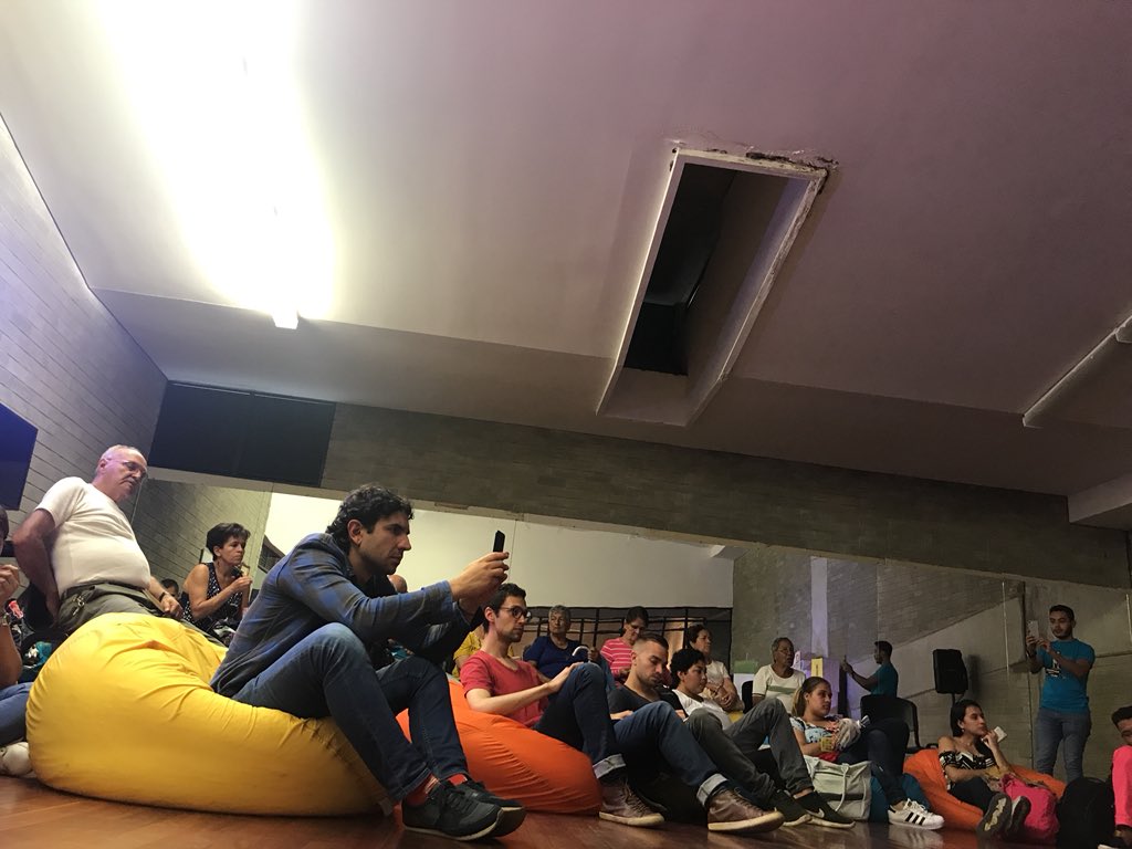 Fiesta del Libro tweet media