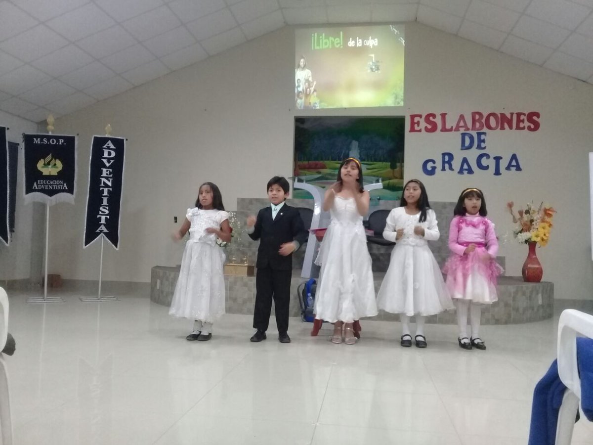ColAdvSicuani's tweet photo. Nuestros estudiantes del nivel primario se hacen presente en la Capacitación ESLABONES DE GRACIA @EnzoChavez @abelapazar @Pr_RaulYaranga @josuellempen @JorgeMoncadaL @dinobv1 @ginopes @HugoElasVillca1 @gersonvega @AdventistasMSOP https://t.co/mc2Rvr9jXk