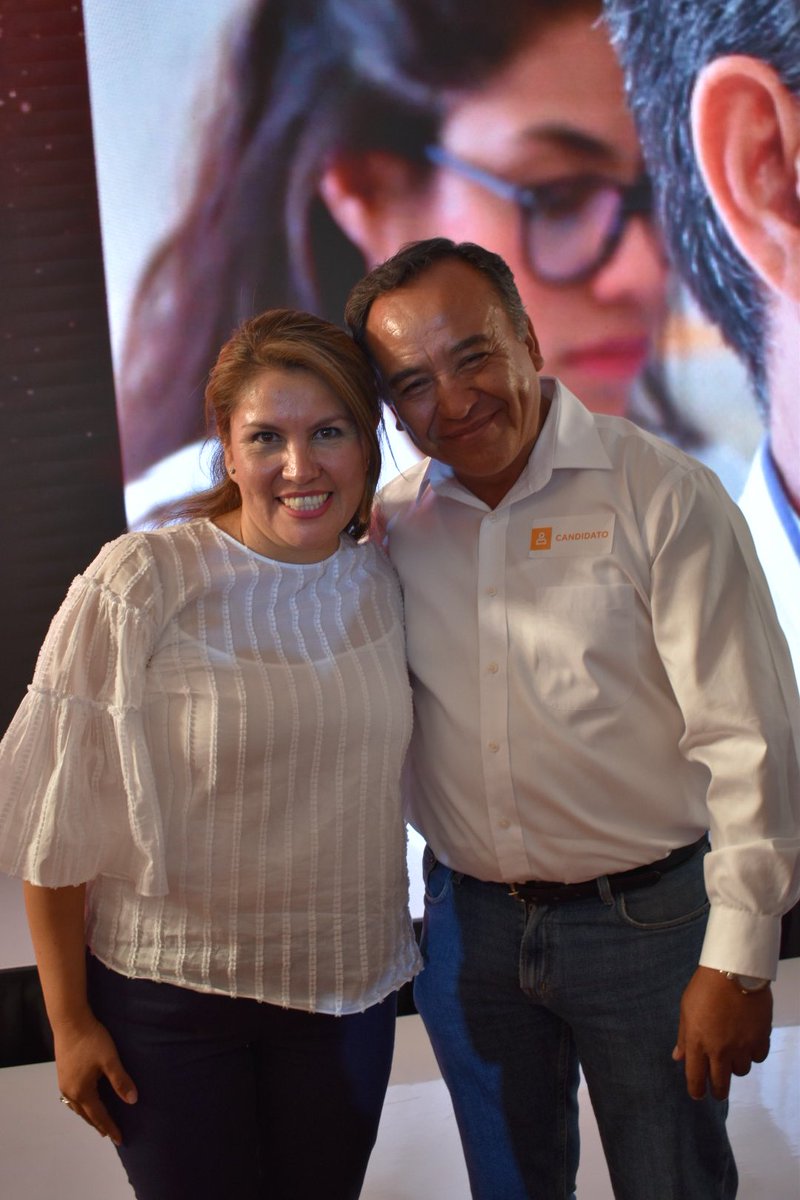 DipRicardoCalvo's tweet photo. Presente en la agenda de propuestas de nuestro candidato a gobernador @rodrigogayossoc es un orgullo saber que especialistas y ciudadanos fueron partícipes de esta agenda que #TransformarAMorelos
#RGC2018 #ConstruyendoComunidad 
@Matias_QM @PRDMorelos1 @RGC2018 https://t.co/x7v3nHkHRW