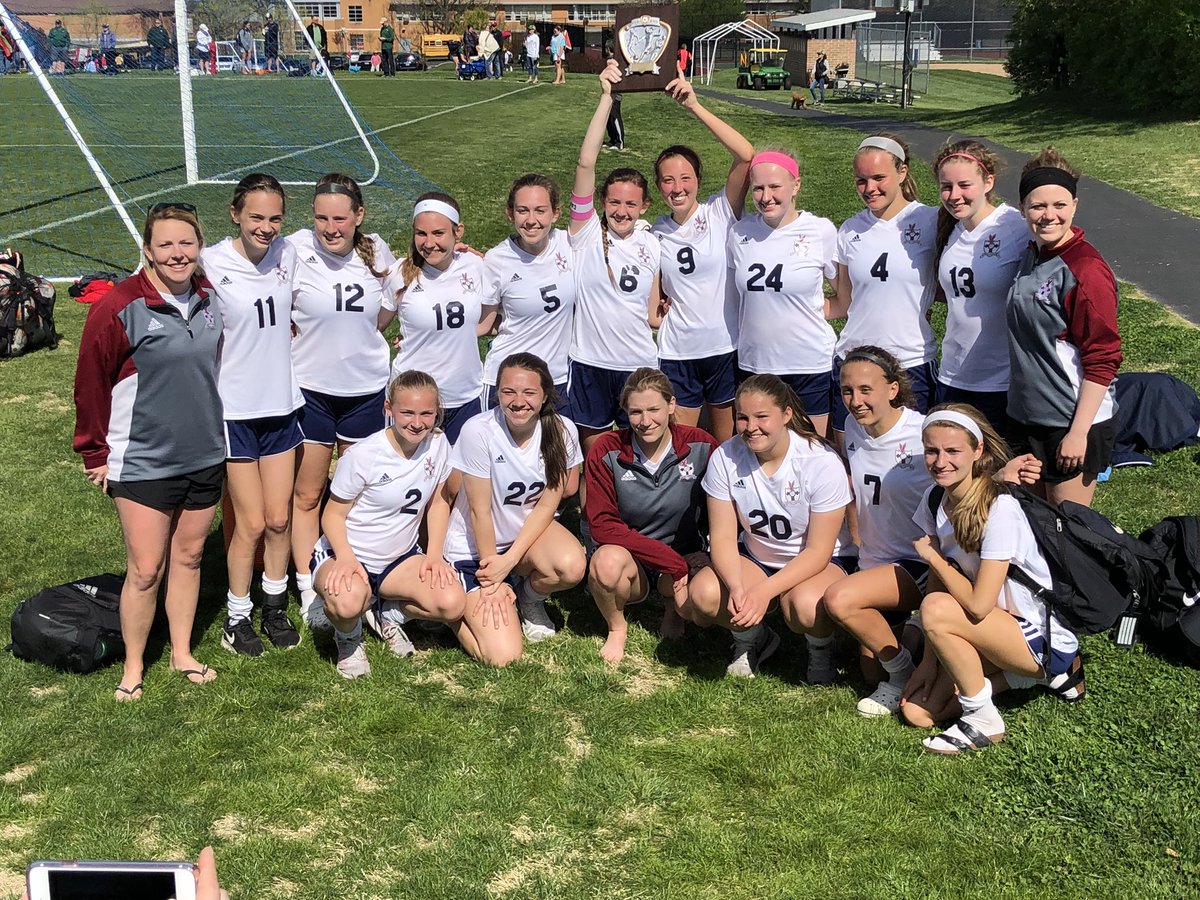 Huge JV tournament 1st place for <a href="/Gibaultsoccer/">Gibault Soccer</a> Girls. #618soccer