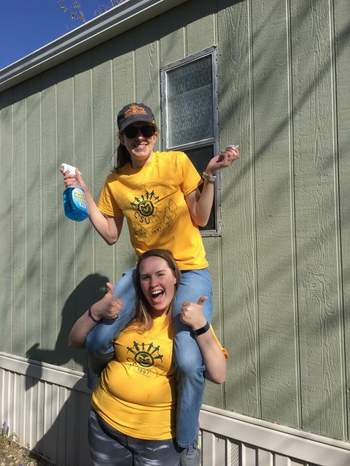 Aeriel_Belk's tweet photo. Our Animal Science GSA participated  in #csunity today! We were a week late, but it turns out it’s for the best because it’s also #PayItForwardDay @CSURams @ASCSUcolostate @CSUAgSci @csuansci https://t.co/ZwO9G0A9O1