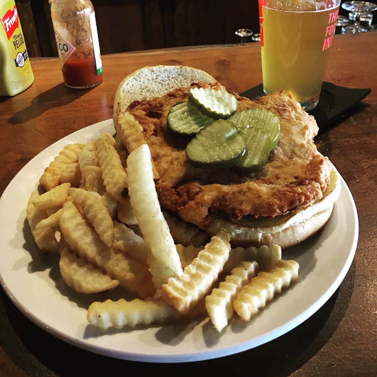 judyD4D's tweet photo. #IndyTenderlionWeek #SaturdayFunDay #DawsonsToo #Brownsburg #Hoosiers https://t.co/elb7uzGWxX
