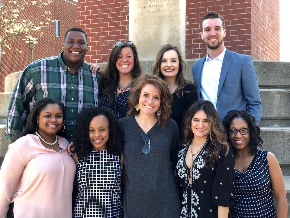 LipscombMLPS's tweet photo. MLPS students enjoy their last day of class together before they begin independent capstone projects over the summer. Once completed, they will come together again to graduate in December! https://t.co/GrY2q9rGyJ