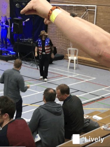 Gingerbloke's tweet image. Oli is Master of puppets, #beersandcheers @jsheppardandson @jw_heating