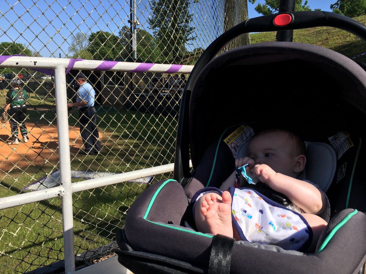 DrChelettey's tweet photo. First softball game. First @Ouachita sporting event!! #bornatiger https://t.co/YHE989aZJx