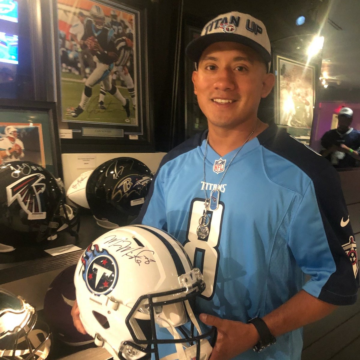 Omarherr07's tweet photo. #NewProfilePic
#NFLDraft
#draftstage
@Titans https://t.co/fnF5ux6lq1