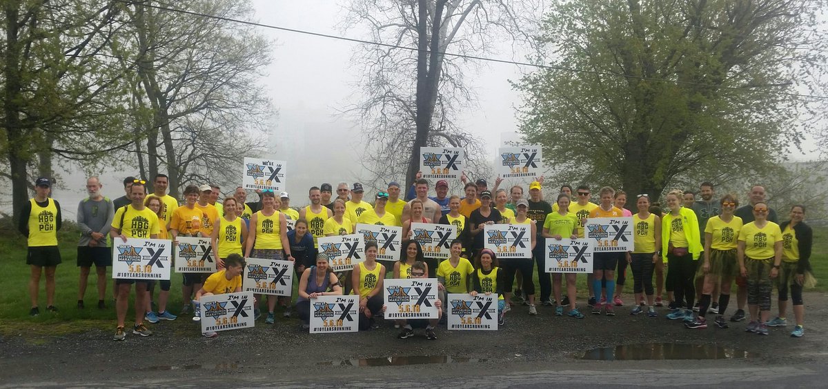 <a href="/HarrisburgRuns/">HARRC</a> /River Runners team is ready for <a href="/PGHMarathon/">Pittsburgh Marathon</a>! #HBGrunsPGH #10yearsrunning #GameOnPGH